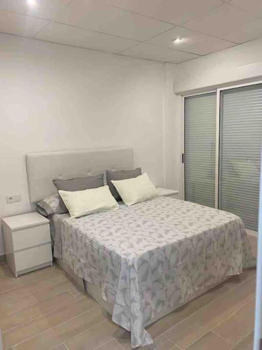 אלצ'ה Planta Baja Moderna Y Nueva A Estrenar En El Centro Ciudad 2 Habitaciones Y 2 Banos מראה חיצוני תמונה