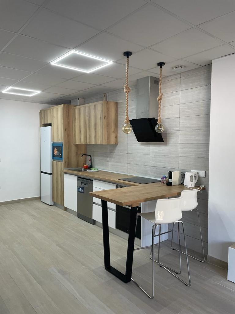 אלצ'ה Planta Baja Moderna Y Nueva A Estrenar En El Centro Ciudad 2 Habitaciones Y 2 Banos מראה חיצוני תמונה
